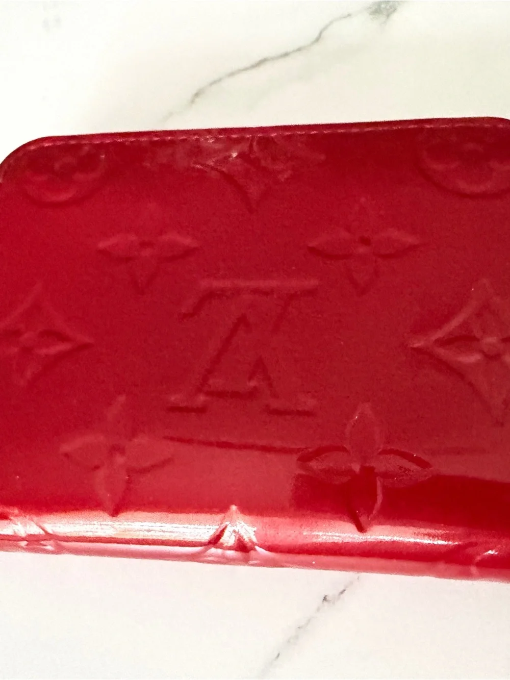 Louis Vuitton compact louis